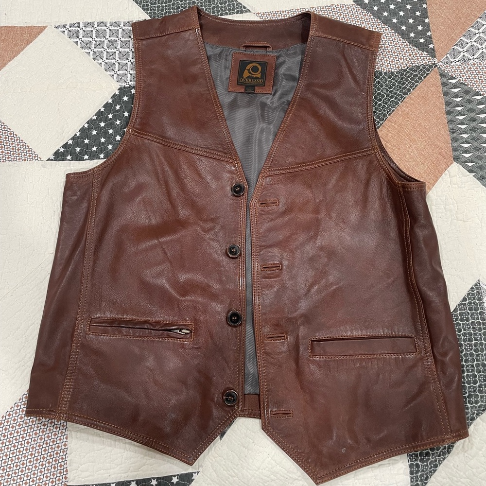 Overland men’s Medium lamb skin leather vest